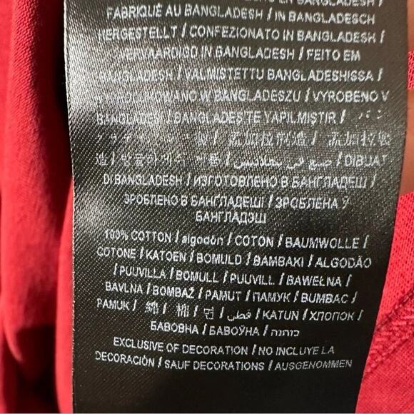 Guess Y2K Men’s Long Sleeve Red & Black Color Block Crewneck Shirt Size Large - Picture 8 of 8